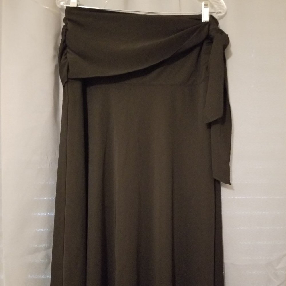 RUBY RIBBON BLACK SKIRT